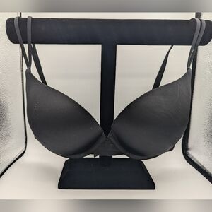 Victoria's secret very sexy push-up bra